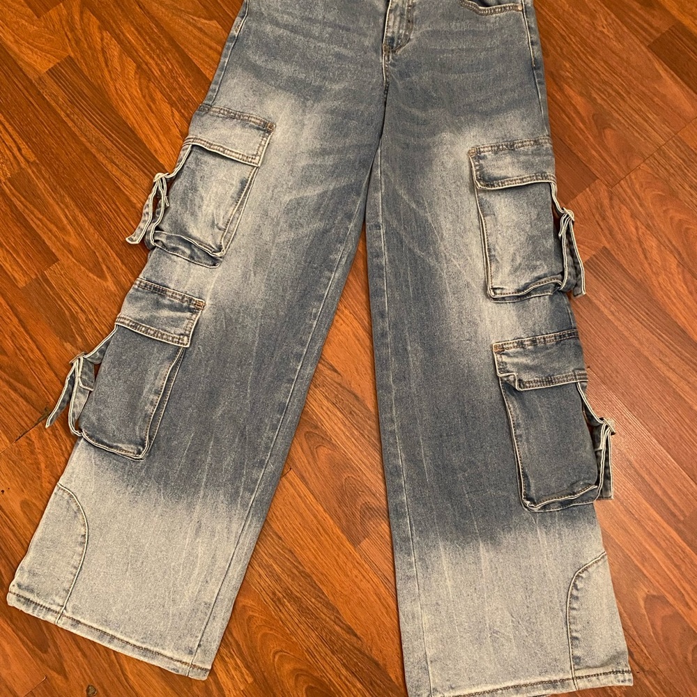 Bratz forever 21 Cargo Women Jeans size 26